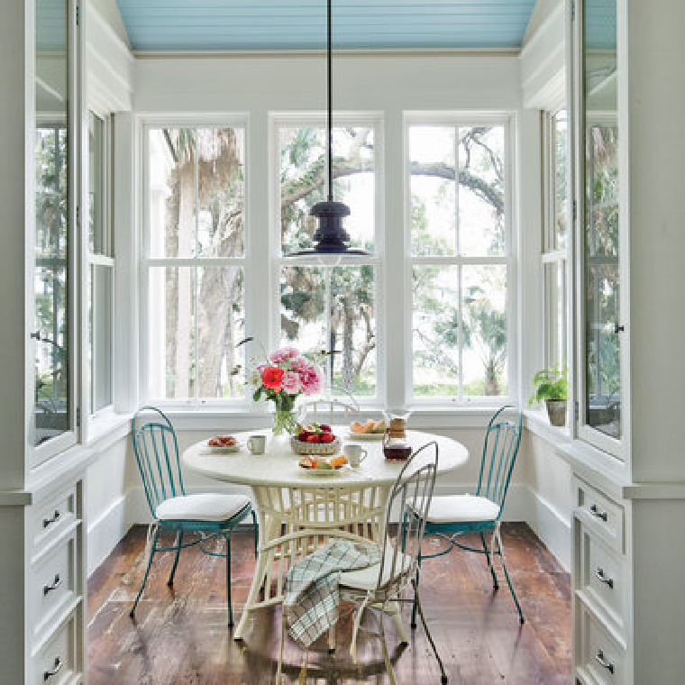low-country-breakfast-room
