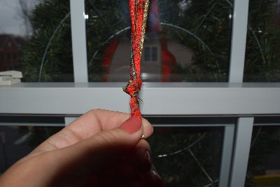 knot-in-ribbon